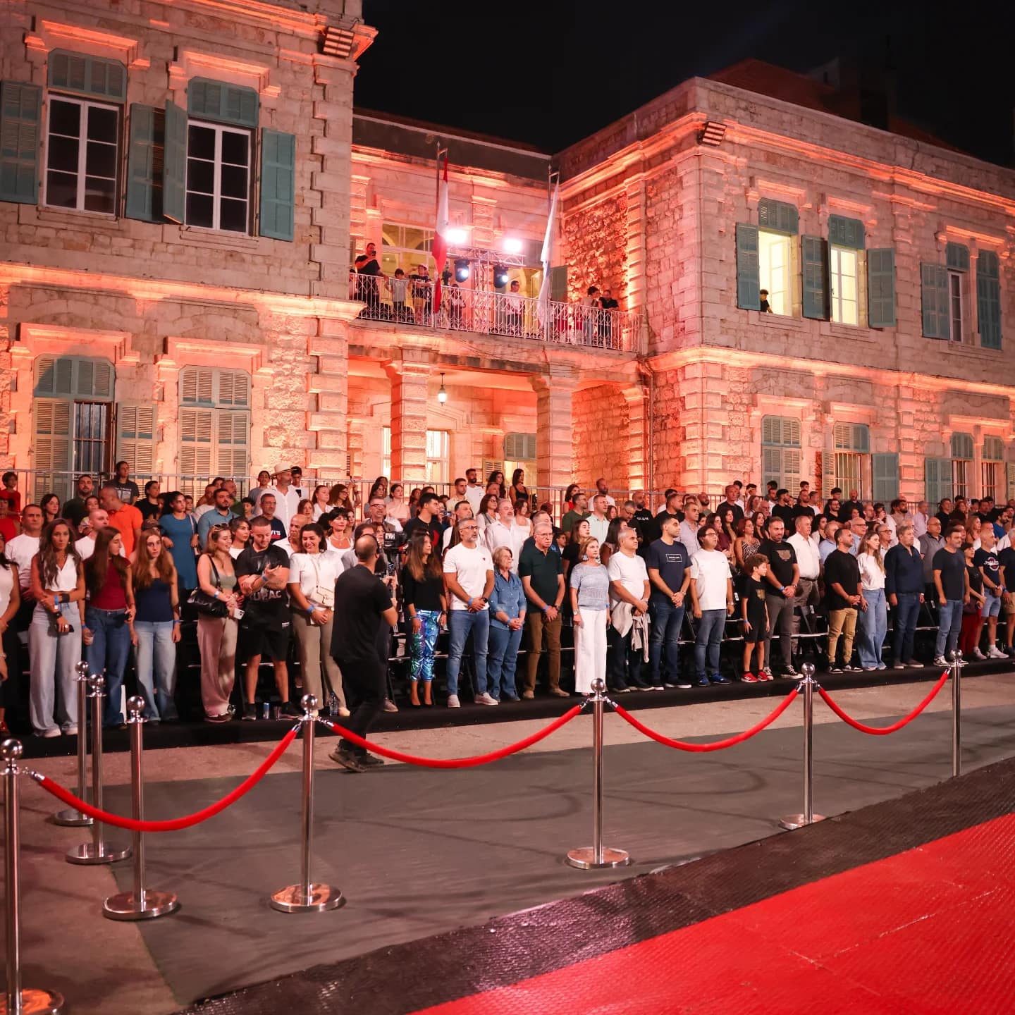 The crowd behind the rope along the red carpet in Jounieh Old Souk